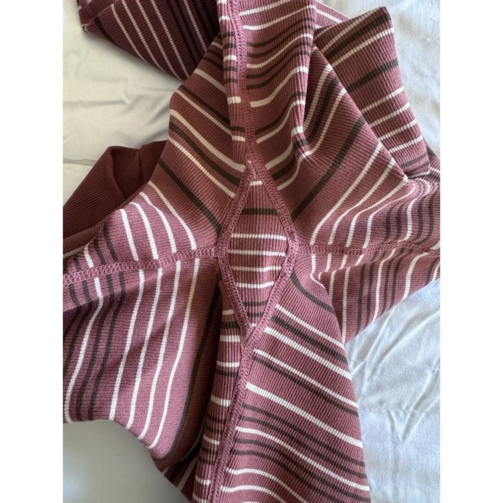 Spiritual Gangster burgundy stripe leggings wrap front love sculpt Size XS EUC
